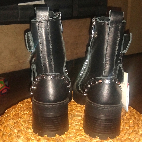 Zara LEATHER biker boots - Picture 3 of 4